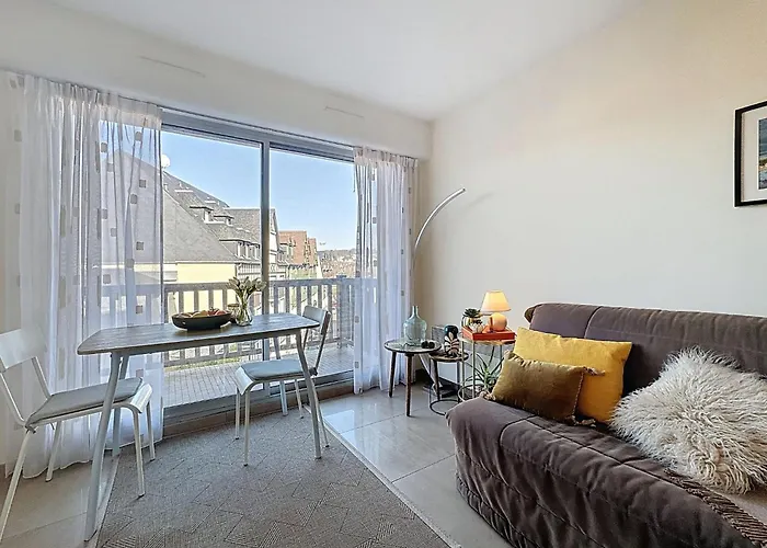 Apartment Ascot-2 By Interhome